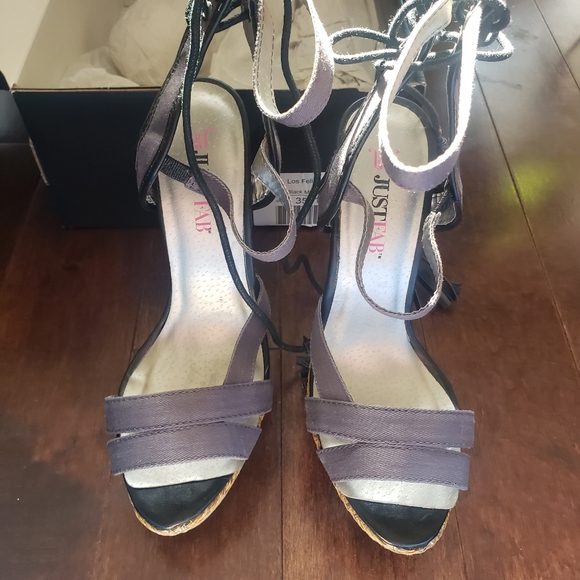 6 inch summertime heel 👠 - Picture 5 of 7